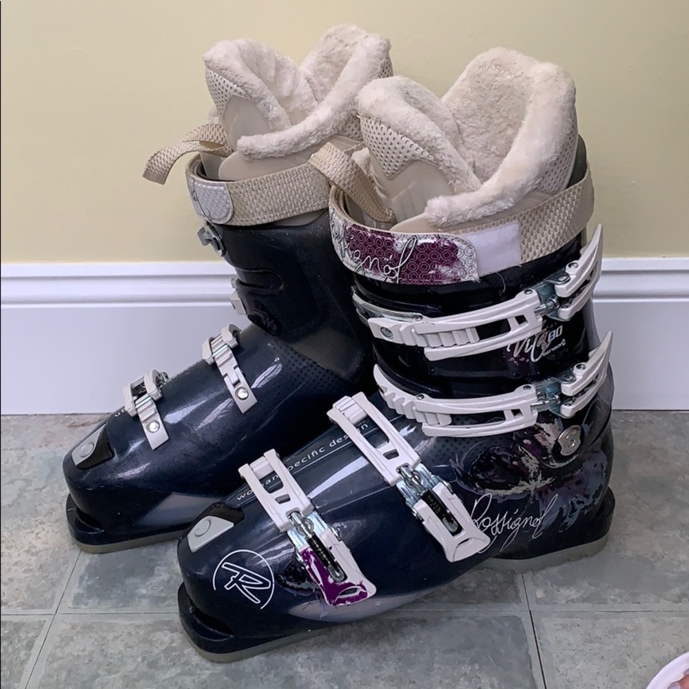 Rossignol Women’s Ski Boots. Women’s Size 9.5.